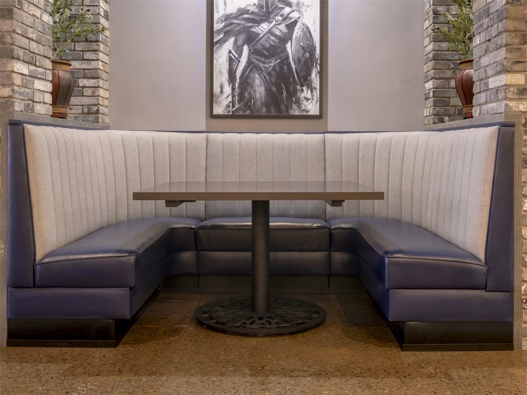 U-Shaped Booths