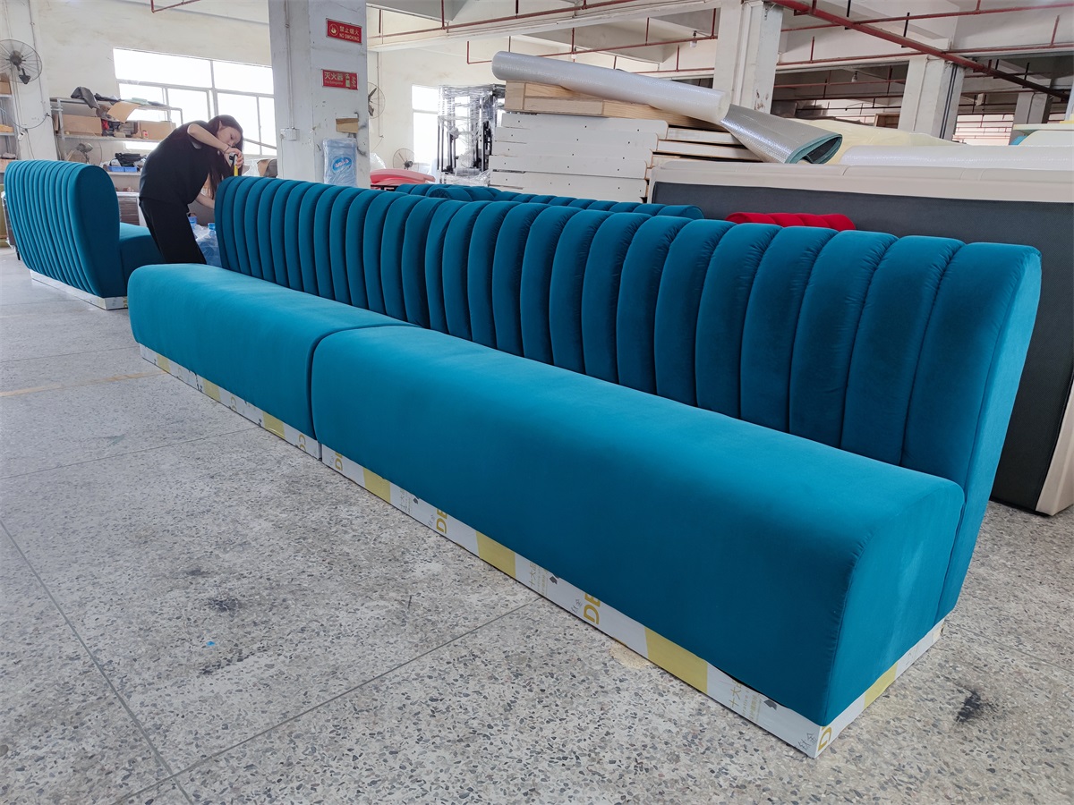 Customizable commercial banquette seating for dining spaces
