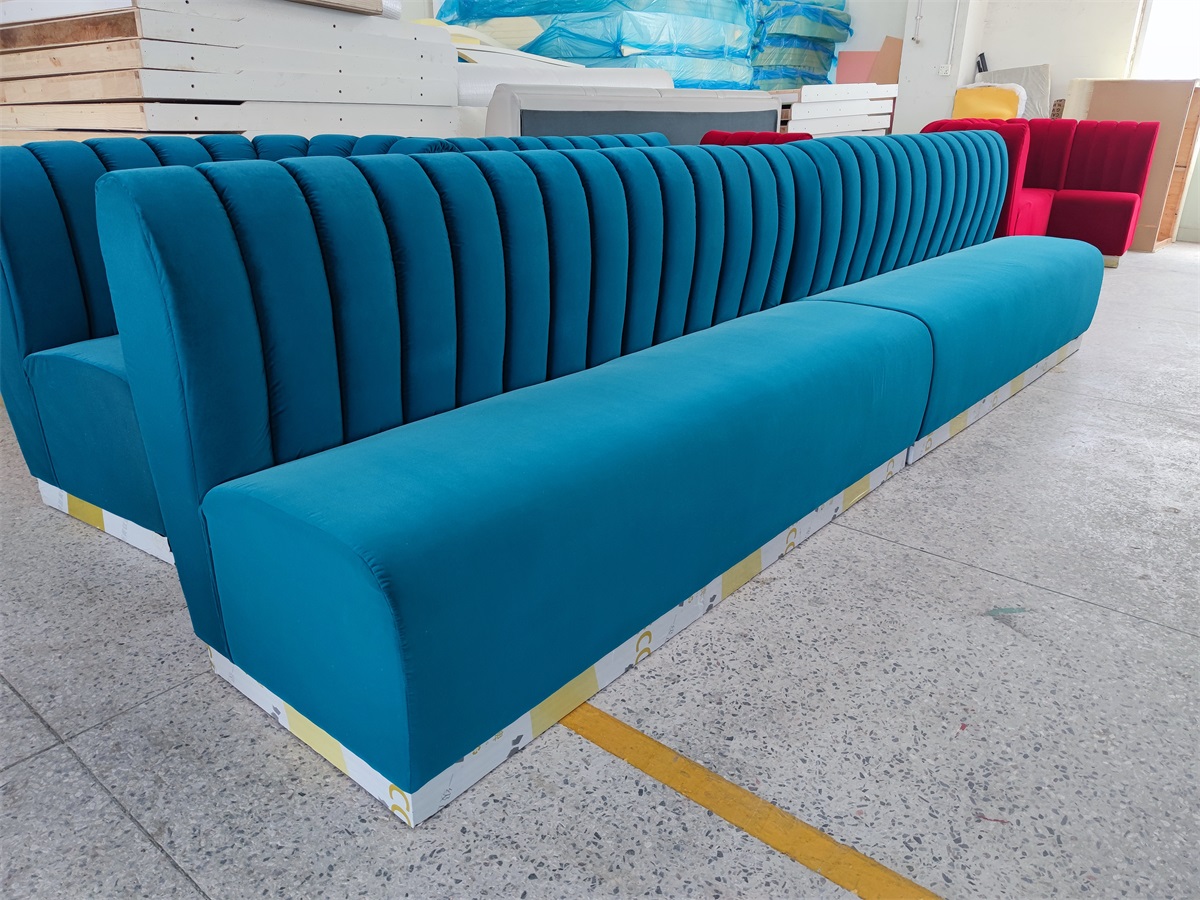 Restaurant banquette with ergonomic cushioned seat and back